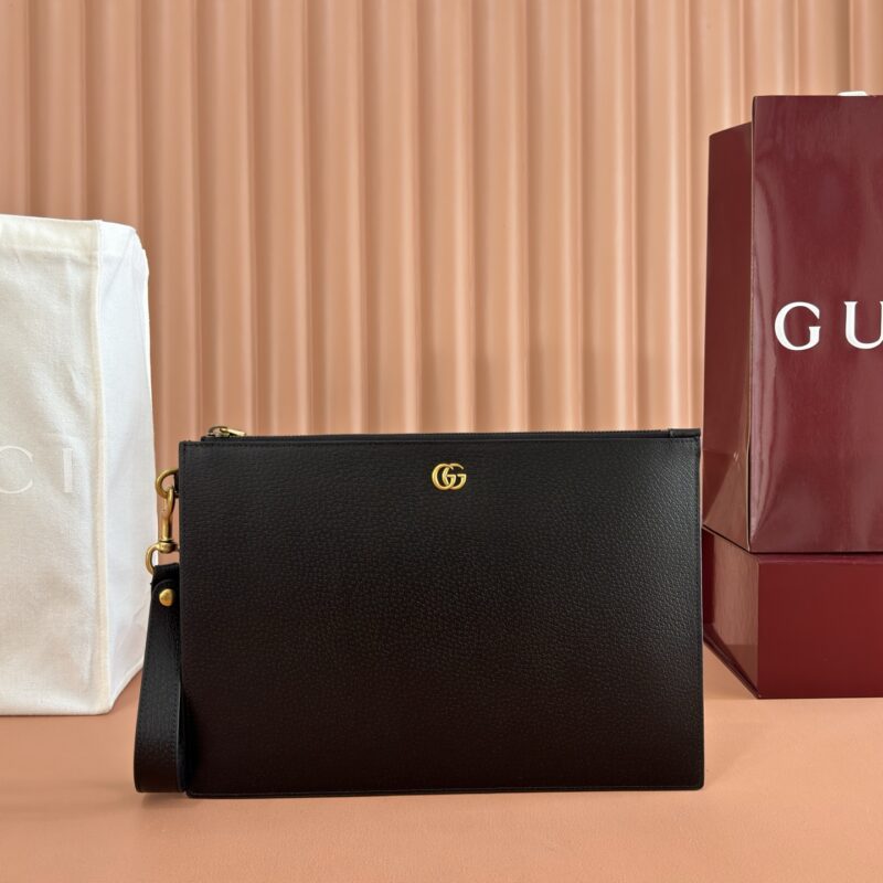 GUCCI GG Marmont系列手拿包 型号：475317克色/全皮