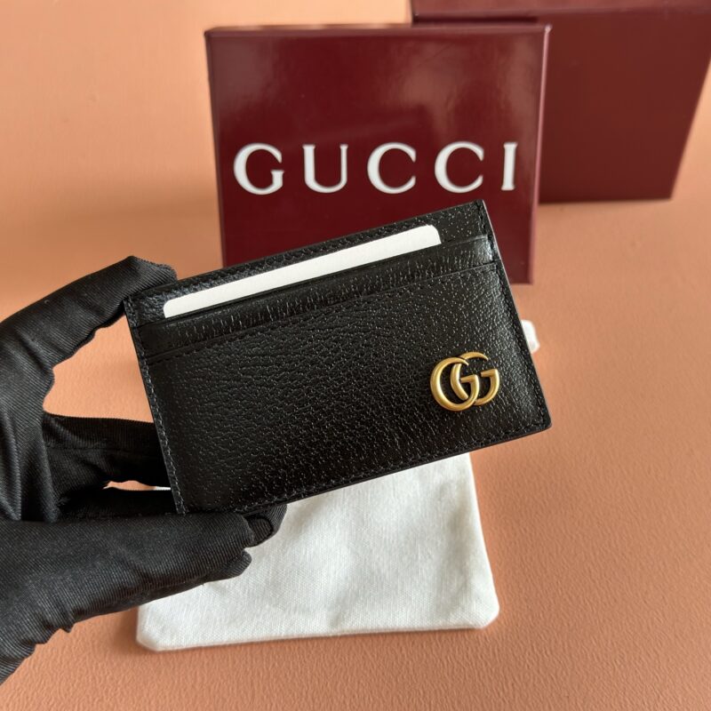 GUCCI GG Marmont系列 835049 黑猪纹
