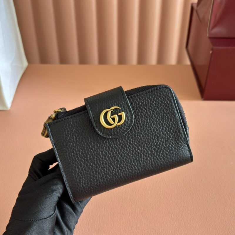 GUCCI GG Marmont系列 型号：739498 黑色/原厂皮