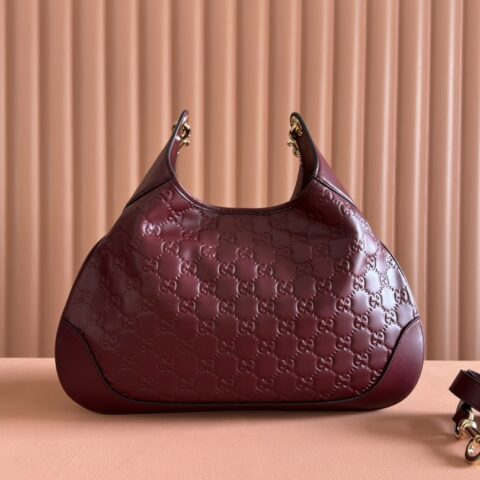 GUCCI Body双锁扣手袋 型号:834981 酒红压花/原厂皮
