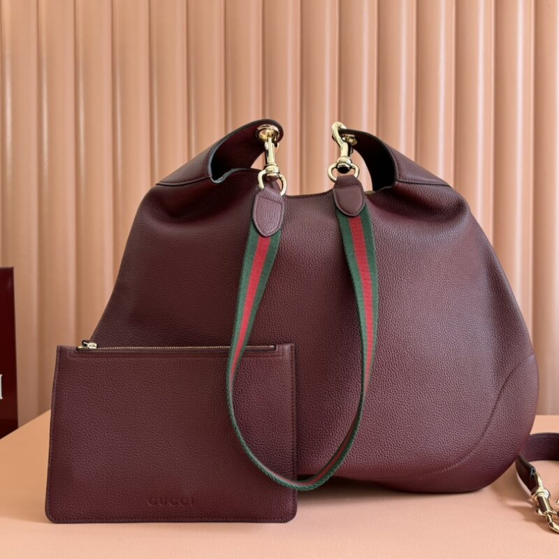 GUCCI Body双锁扣中号肩背包 型号:815924帆布克皮/原厂皮
