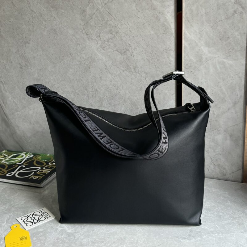 LOEWE 男士Cubi 0900 高级黑