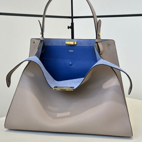 FENDI Fendi Way 款号:369