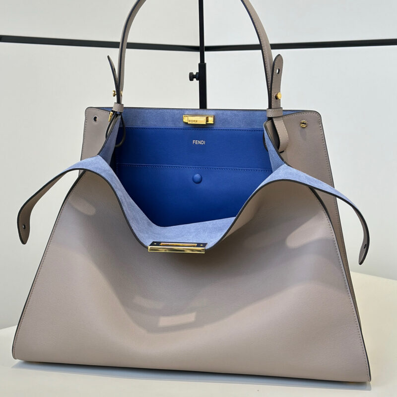 FENDI Fendi Way 款号:369