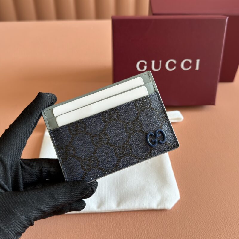 GUCCI GG Supreme 型号:768248