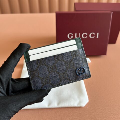GUCCI GG Supreme 型号:768248