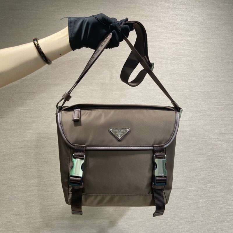 PRADA 新款邮差包🎉🎉2VD066A新色