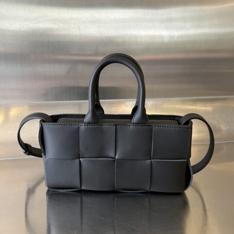 BV Mini east- west Arco tote 包袋迷你横版 776778 黑色