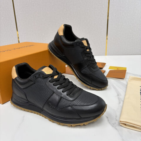 LV RUN AWAY 男士运动鞋
