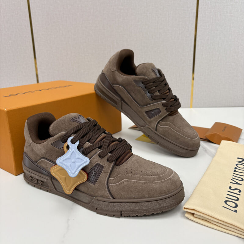 LV TRAINER 系列运动鞋