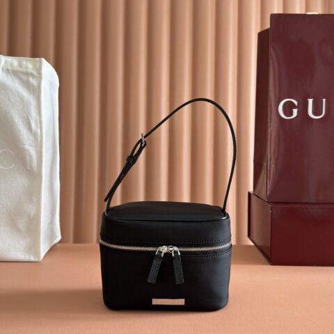 GUCCI Primavera系列 型号:A00231杏布/棕色