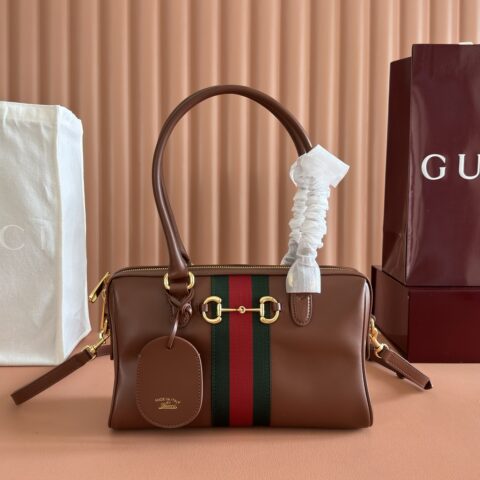 GUCCI GG小号手袋 型号：866732 棕