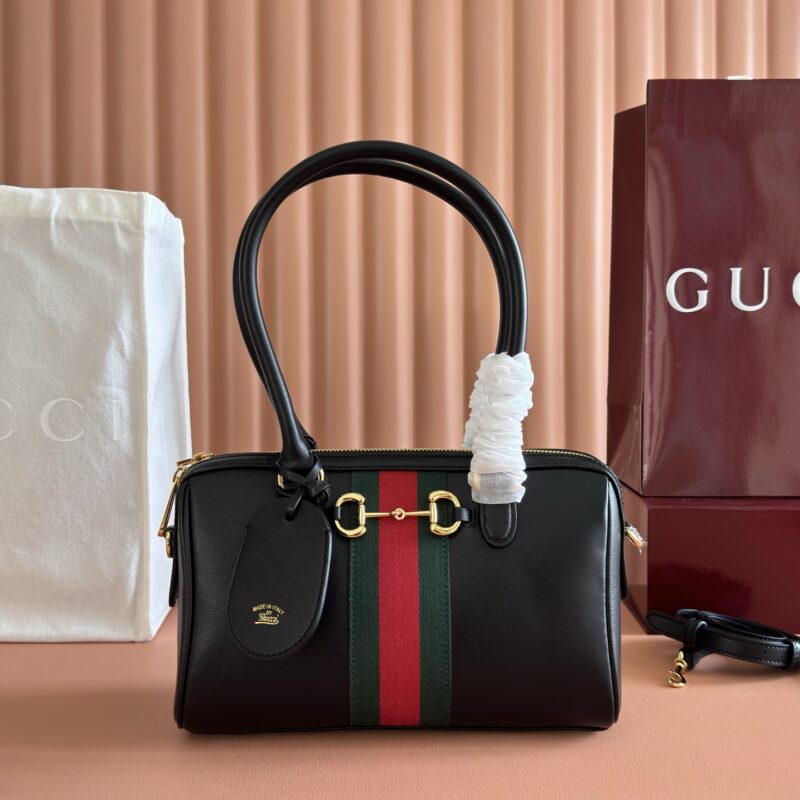 GUCCI GG小号手袋 型号：866732 黑皮