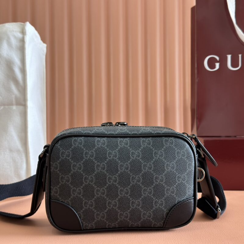 GUCCI GG Emblem系列 型号：821217 克皮克胶/原厂皮