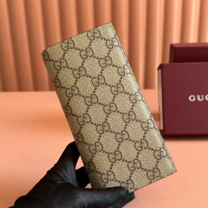 GUCCI GG Emblem系列 型号:821213 克胶克皮/原厂皮