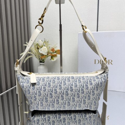 DIOR Journey系列 型号：2416 小号 蓝色酒椰草