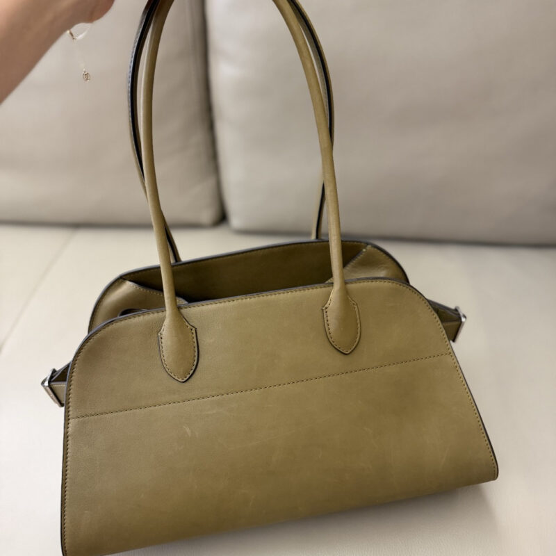 THE ROW Margaux Shoulder 型号:TR1220 马鞍皮 苔藓棕