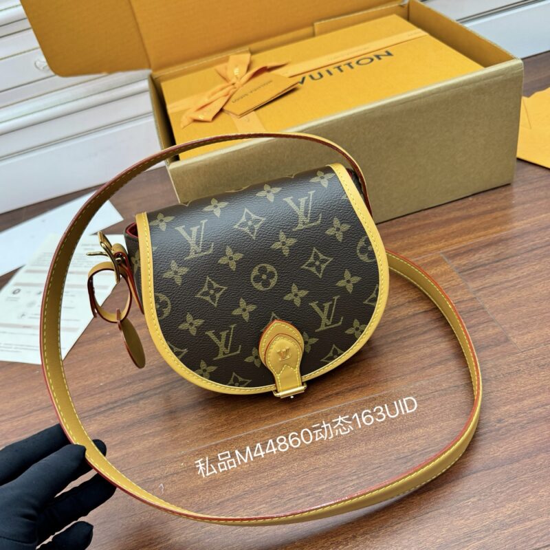 LV 独家(正品原厂进口皮)首发型号：M44860私品（163动态UID ）