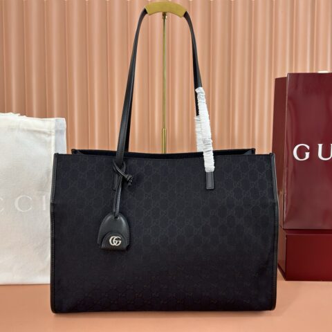 GUCCI Generation 古驰世代系列深入探索品牌的典藏元素 型号:875056 黑色