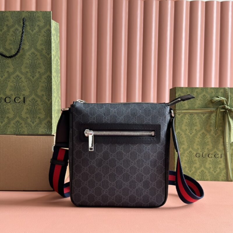 GUCCI GG斜挎包款号792082FADJA 1042
