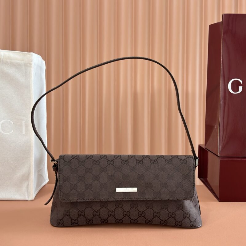 GUCCI Generation 古驰世代系列深入探索品牌的典藏元素 型号:874744