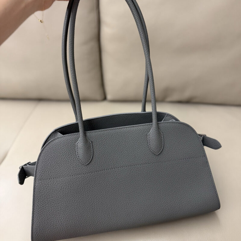 THE ROW Margaux Shoulder 12 型号：TR1220 铁灰色