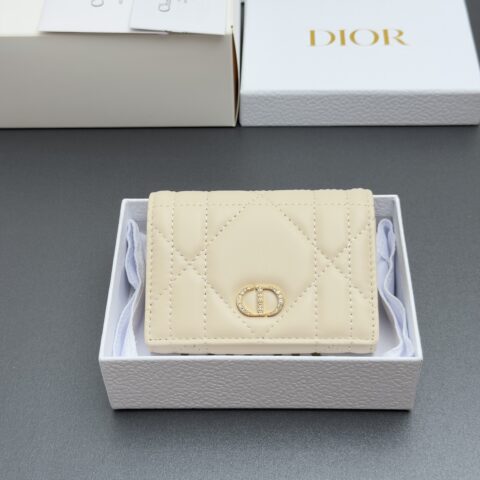 DIOR Caro Glycine钱包系列 型号:S4206 胭脂米超大腾格纹羊皮