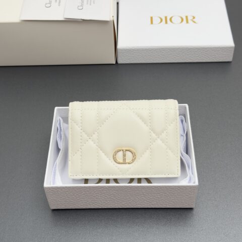 DIOR Caro Glycine钱包系列 型号:S4206 奶白色超大腾格纹羊皮