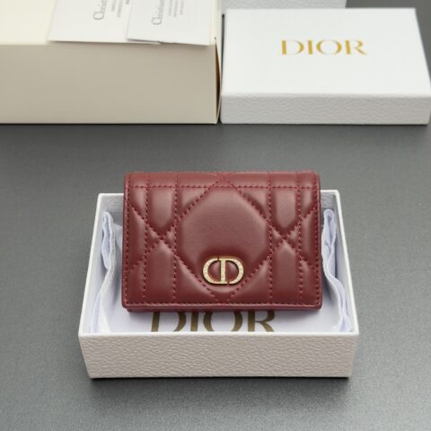 DIOR Caro  Glycine钱包系列 型号：S4206   酒红色超大腾格纹羊皮