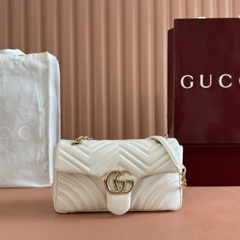 GUCCI GG Marmont系列 型号：837267 白全皮/原厂皮