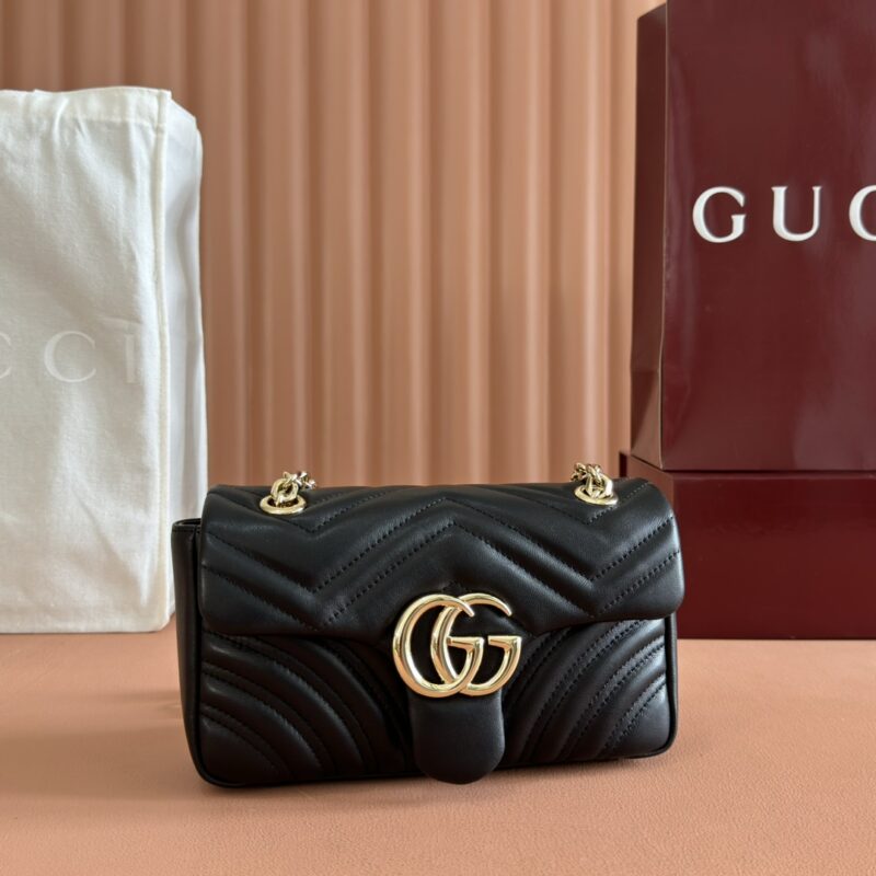 GUCCI GG Marmont系列 型号：837280 黑全皮/原厂皮
