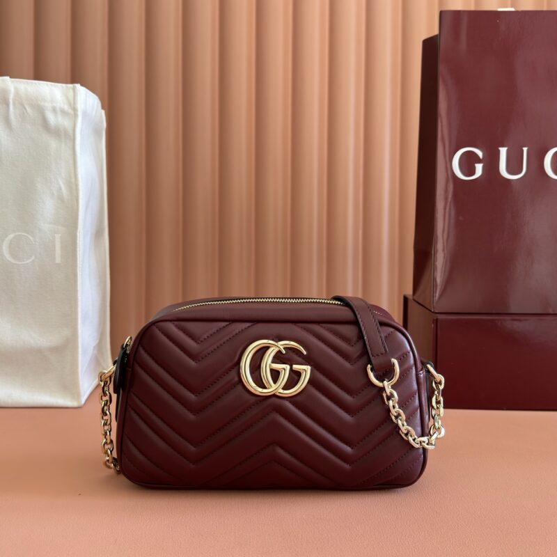 GUCCI 新的相机包以极其柔软的优质皮革 型号:855273 安可色羊皮