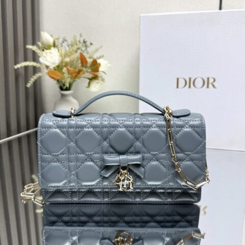 DIOR 迷你链条手袋-羊皮蝴蝶结 型号: 0812雾霾蓝