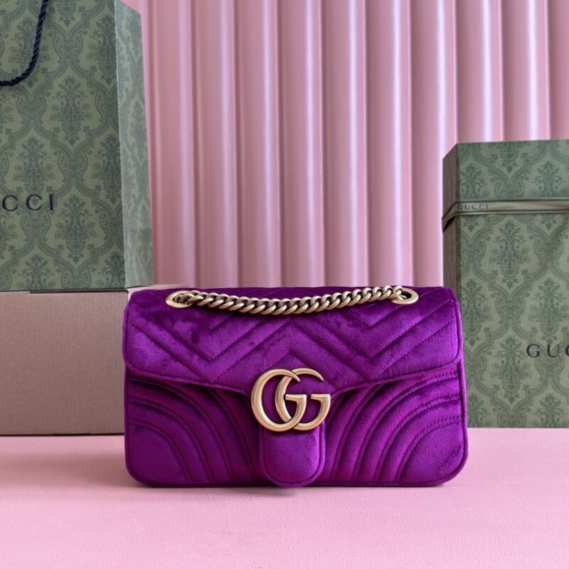 GUCCI GG Marmont系列 型号：443497紫绒