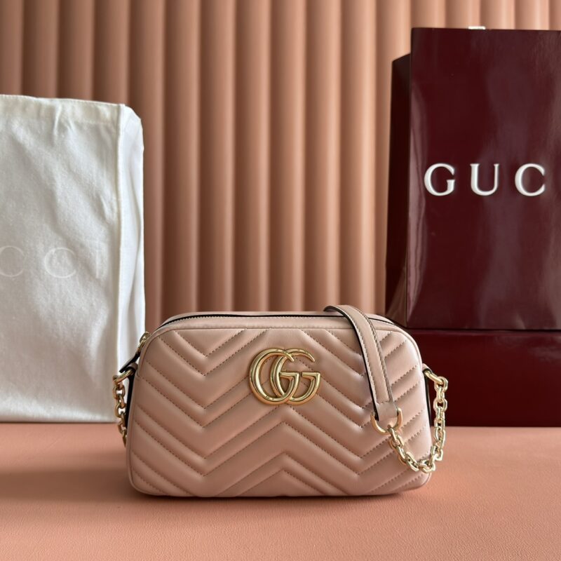 GUCCI 原厂皮GG 马蒙特是品牌的标志性系列 型号:855273粉色羊皮