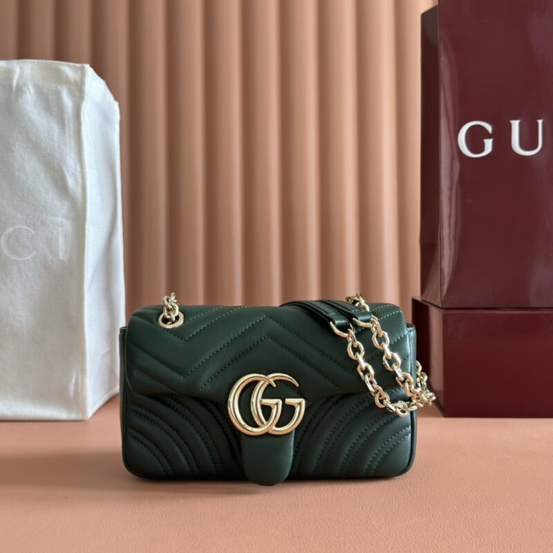 GUCCI GG Marmont系列 型号:837280 绿色全皮
