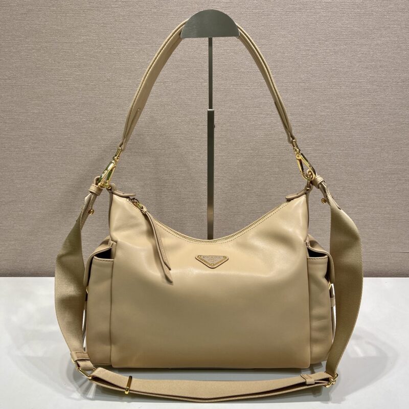 PRADA 新品羊皮🎉1BC264探索