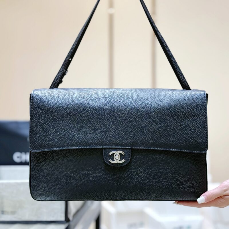 CHANEL 26S jennie MAXI超大口盖包👜 AS6233