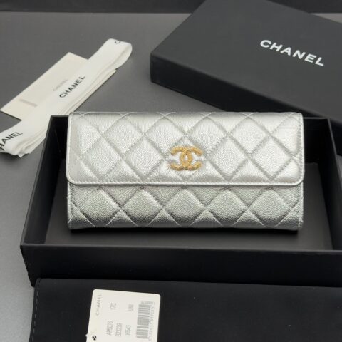 CHANEL 长夹钱包系列 编号:AP 5076 银色细球纹金色五金