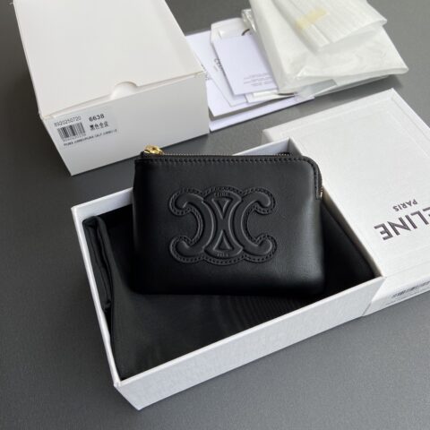 CELINE TRIOMPHE光滑牛皮革零錢卡片包 编号:10C663BTA.38NO 663 662 6638 黑色全皮