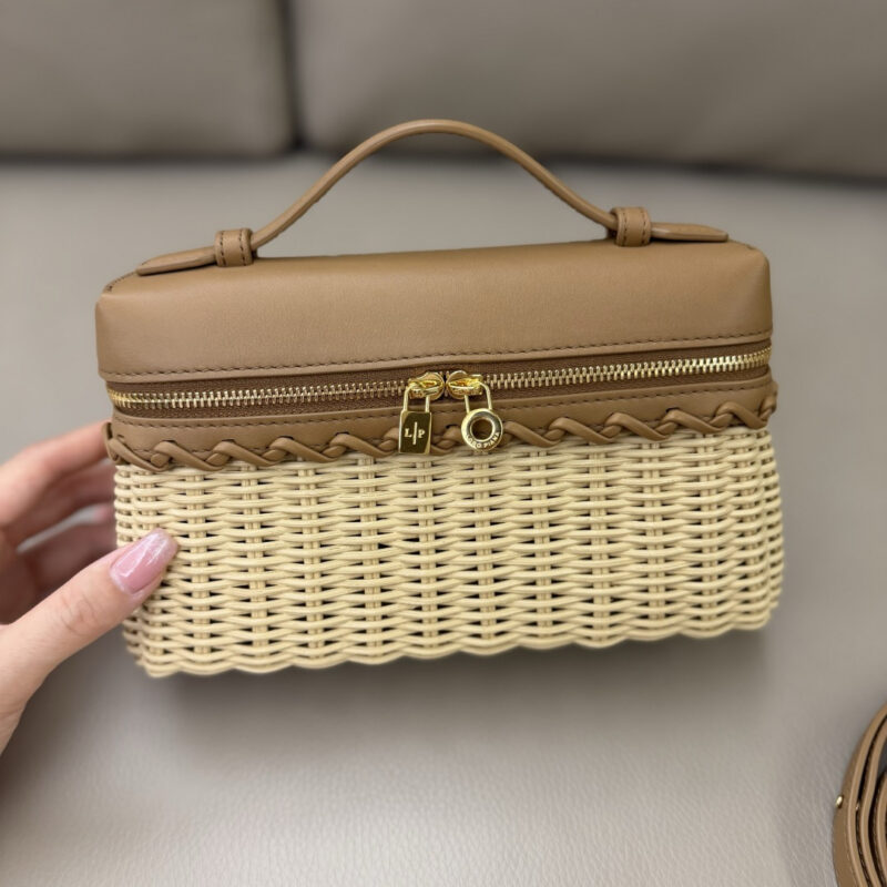 Loro Piana 二代Extra Pocket L19手拿包 型号:FAO1083 浅竹黄拼麦芽色藤编
