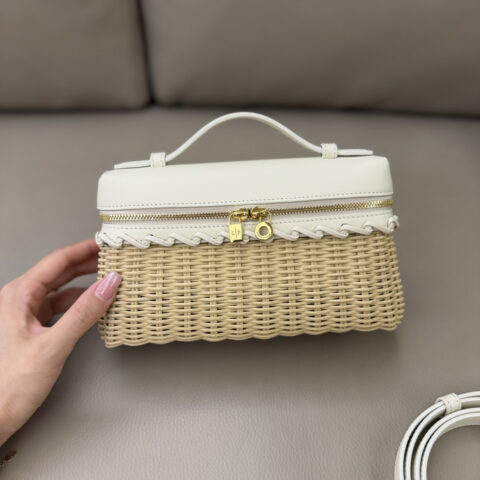 Loro Piana 二代Extra Pocket L19手拿包 型号:FAO1083纯白拼麦芽色藤编