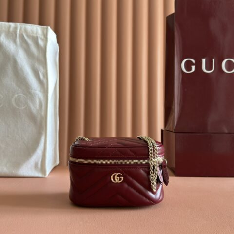 GUCCI GG Marmont系列 型号：837455 安可色全皮
