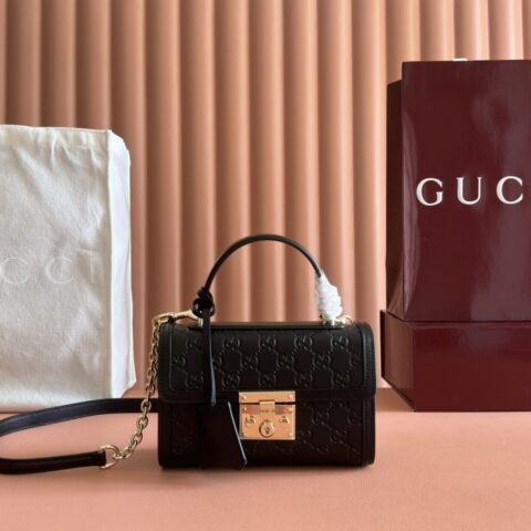 GUCCI Padlock系列 型号:838999黑色/压花