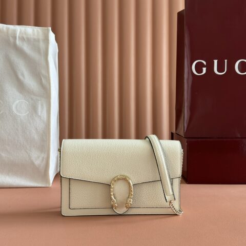 GUCCI Dionysus系列链带钱包 型号:837373 白色全皮
