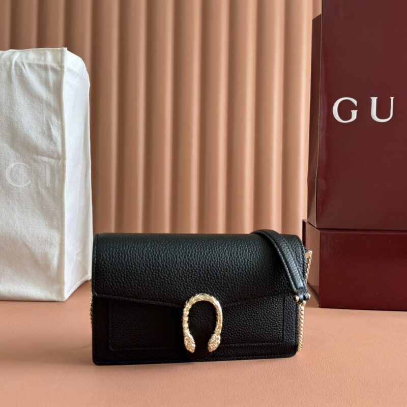 GUCCI Dionysus系列链带钱包 型号:837373 黑色全皮