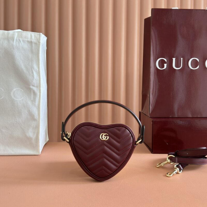 GUCCI GG Marmont系列迷你手袋 型号:837753红色全皮