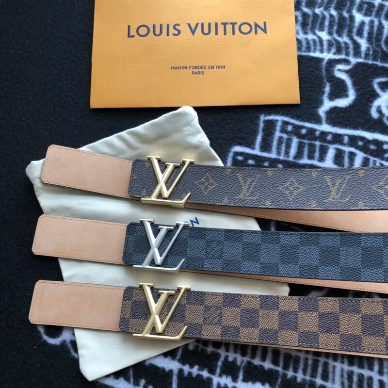 LV 精品珍珠镍金属扣42mm