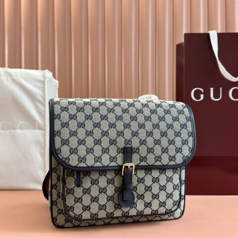 GUCCI GG帆布邮差包 款号：793823蓝布