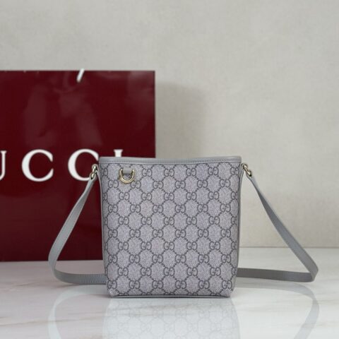 GUCCI 专柜品质，顶级原单货，实物实拍！款号847090灰胶